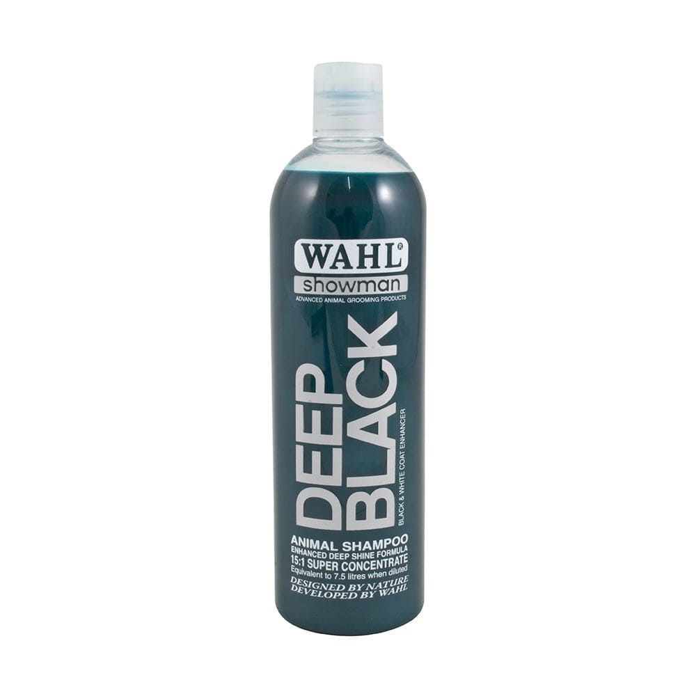 Wahl Deep Black shampoo for black dogs