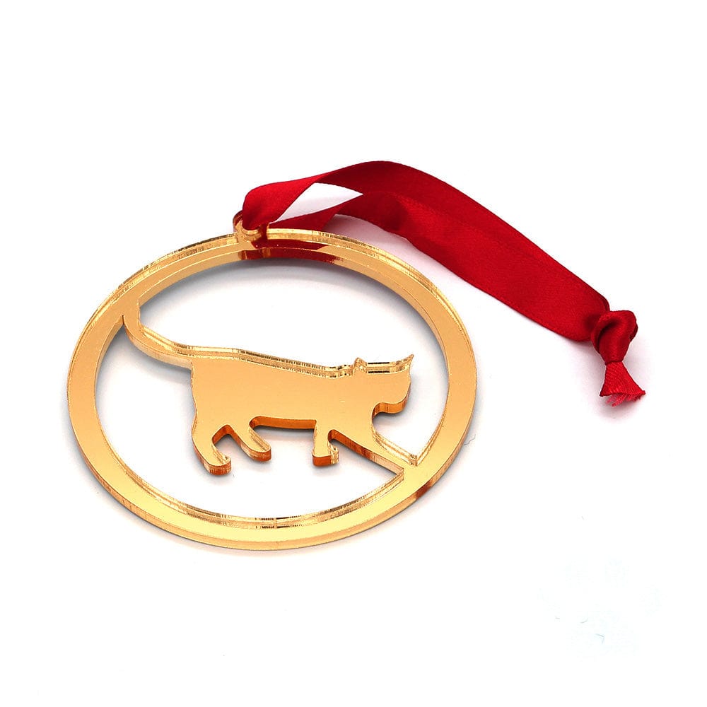 Cat decoration in silver and gold